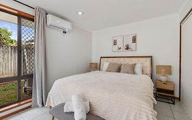 Affordable 1Bed Studio Close To Malls And Transit